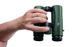 Confort de la prise en main pour les jumelles Swarovski EL 32 Swarovision