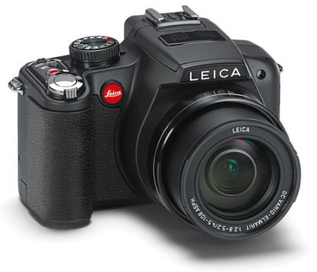 Leica V-LUX 2